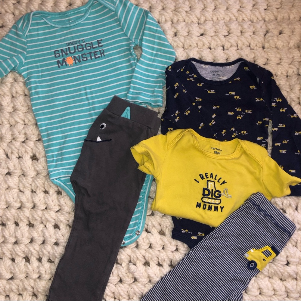 (2) Carters Long Sleeved Outfits 18m